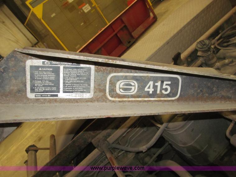 image for item B5361 2001 Chevrolet Silverado 3500 Extended Cab pickup truck
