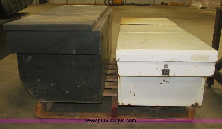 image for item B5363 Two pickup toolboxes and one fuel tank combo