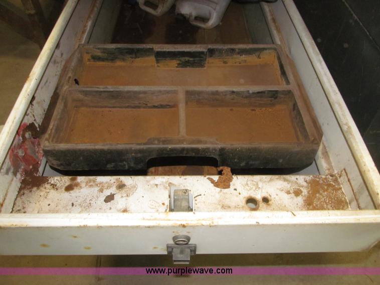 image for item B5363 Two pickup toolboxes and one fuel tank combo