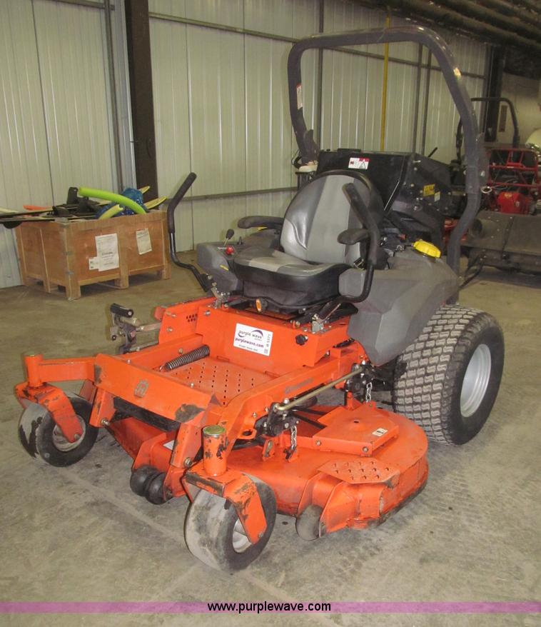 image for item B5371 Husqvarna P26029D commercial lawn mower