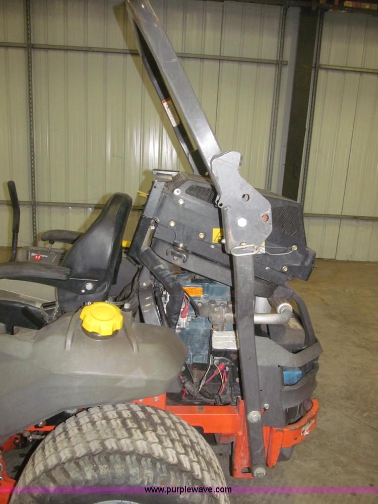 image for item B5371 Husqvarna P26029D commercial lawn mower