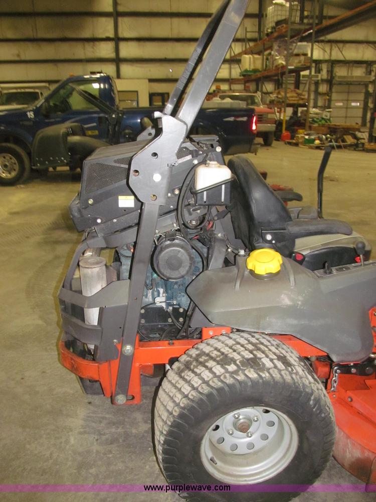 image for item B5371 Husqvarna P26029D commercial lawn mower