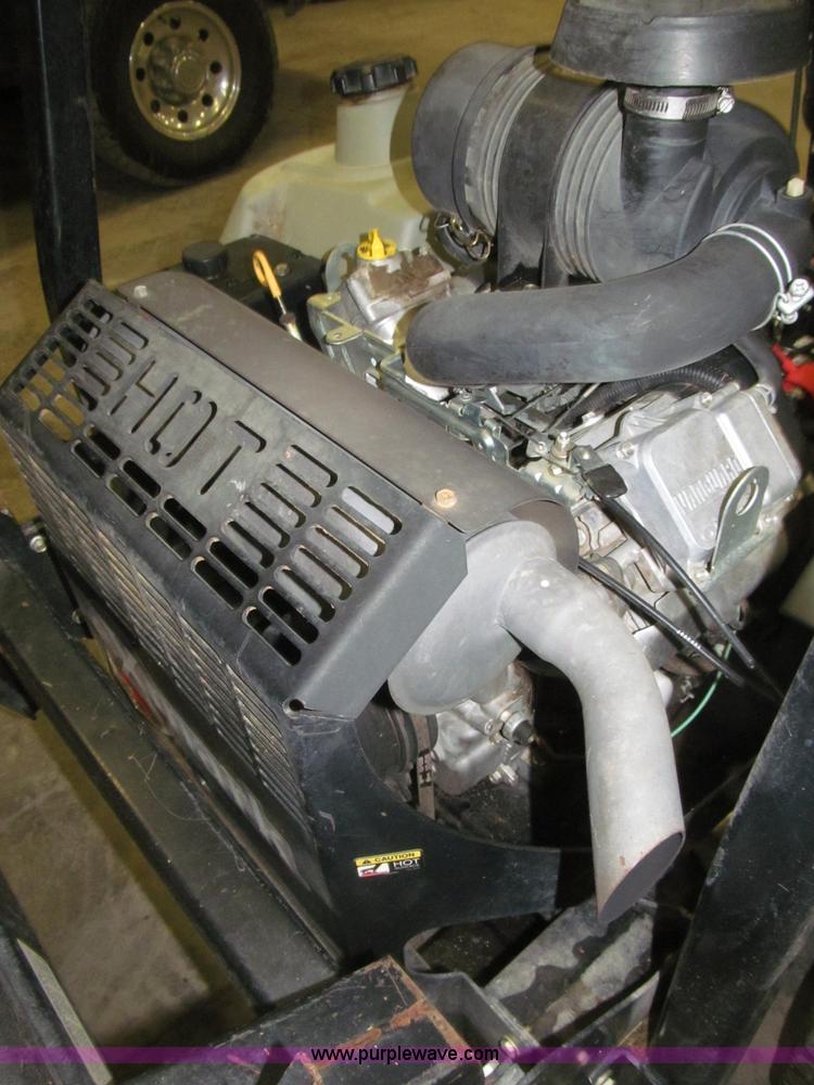 image for item B5372 Exmark Lazer ZXS commercial lawn mower