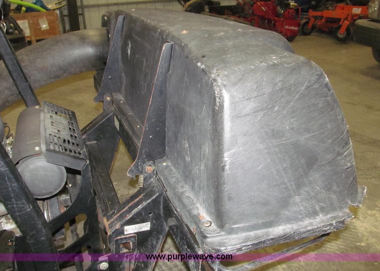 image for item B5372 Exmark Lazer ZXS commercial lawn mower