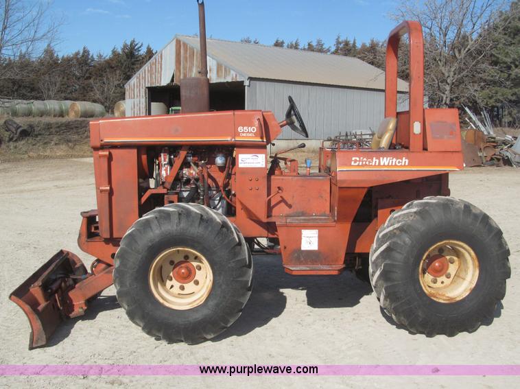 image for item B5373 Ditch Witch 6510 RO trencher