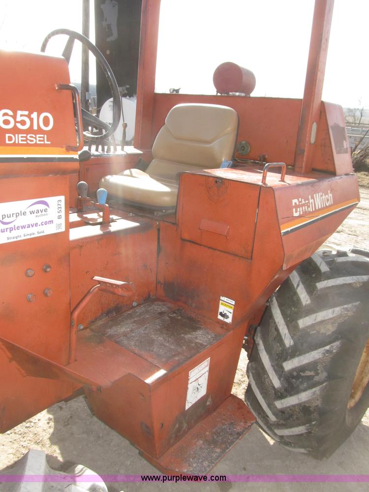 image for item B5373 Ditch Witch 6510 RO trencher