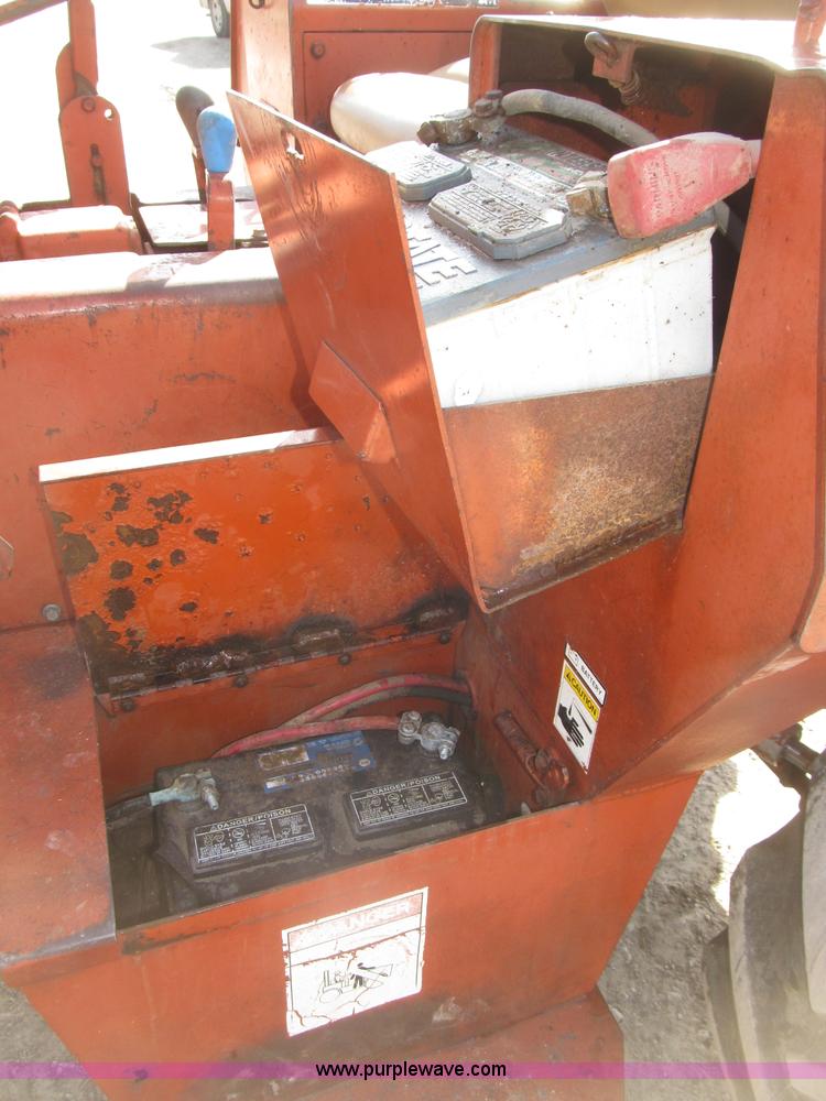 image for item B5373 Ditch Witch 6510 RO trencher