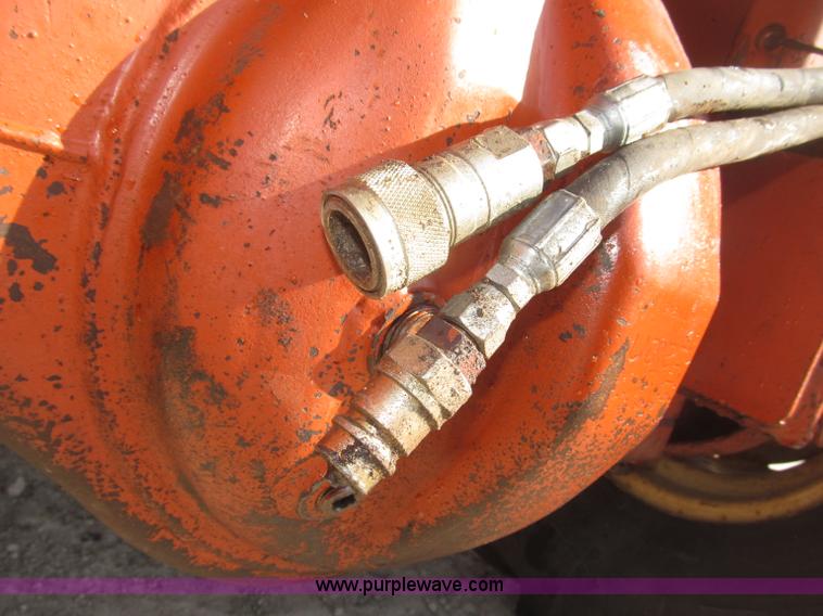 image for item B5373 Ditch Witch 6510 RO trencher