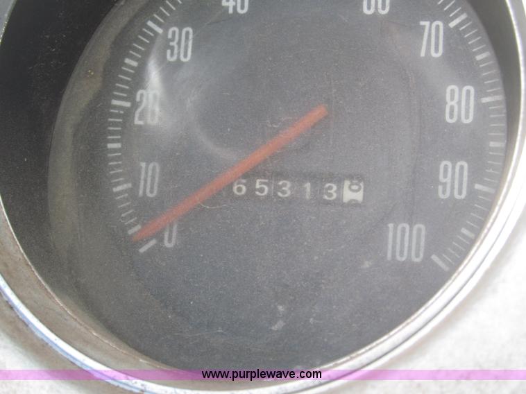 image for item B5375 1977 Dodge W250/M8880 pickup truck