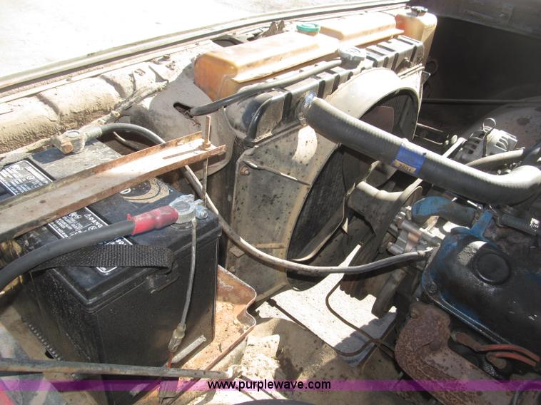 image for item B5375 1977 Dodge W250/M8880 pickup truck