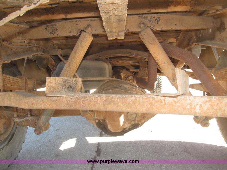 image for item B5375 1977 Dodge W250/M8880 pickup truck