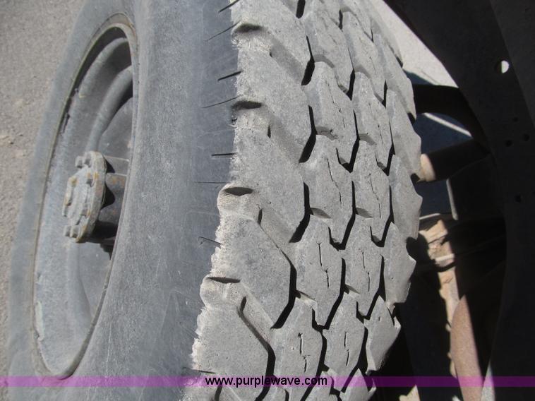 image for item B5375 1977 Dodge W250/M8880 pickup truck