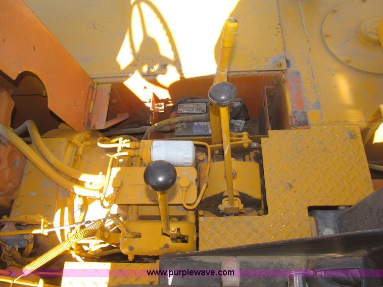 image for item B5376 1986 Bros SP pneumatic roller