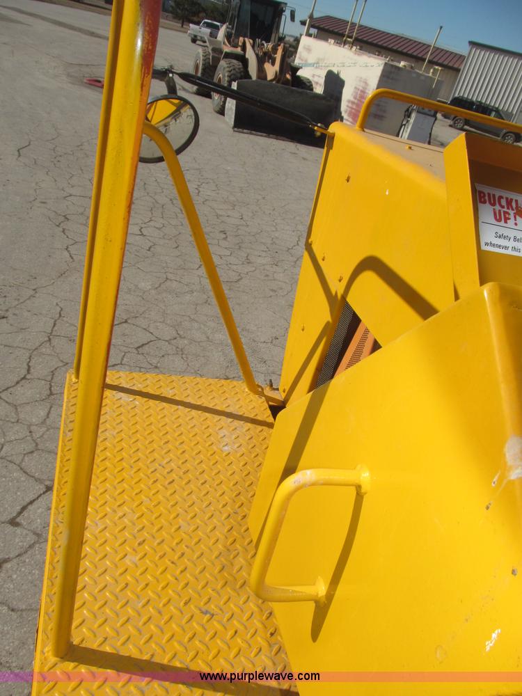 image for item B5376 1986 Bros SP pneumatic roller