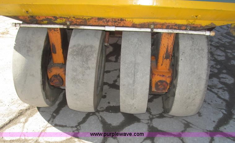 image for item B5376 1986 Bros SP pneumatic roller