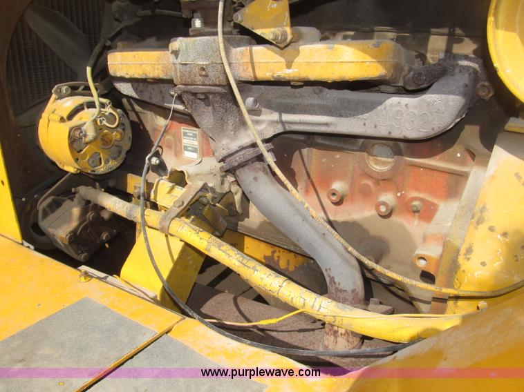 image for item B5377 1968 Hyster C530A articulating pneumatic roller