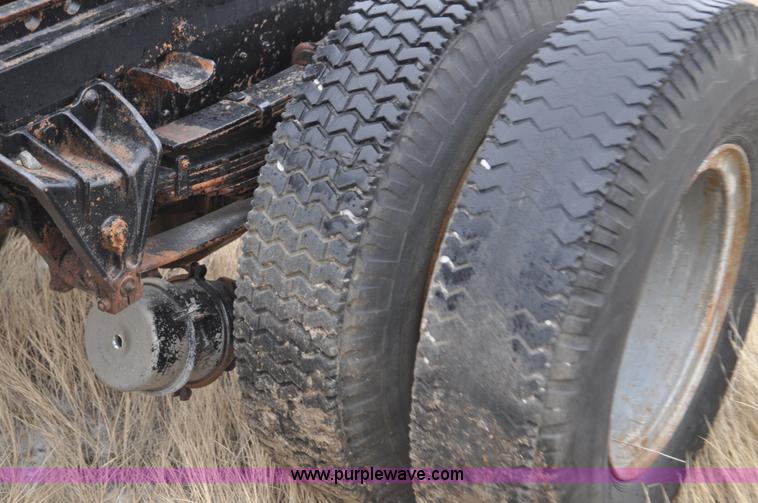 image for item C3321 1969 International Fleetstar 2010A semi truck