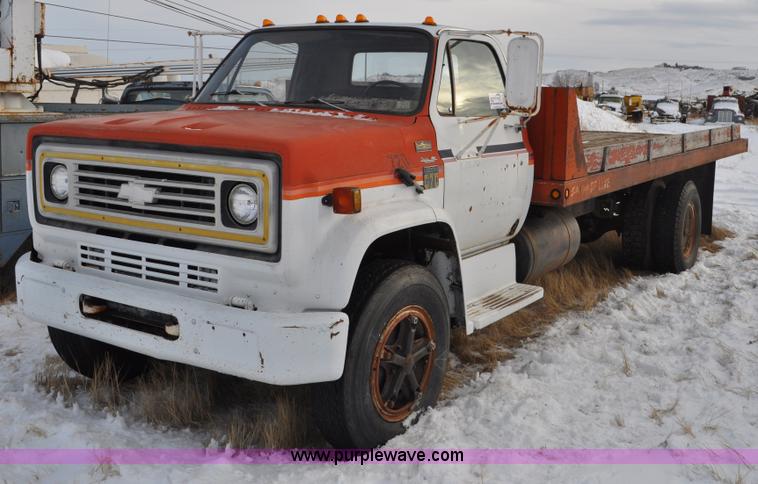 image for item C3324 1979 Chevrolet Scottsdale C70 flatbed truck