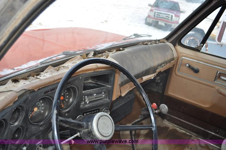 image for item C3324 1979 Chevrolet Scottsdale C70 flatbed truck