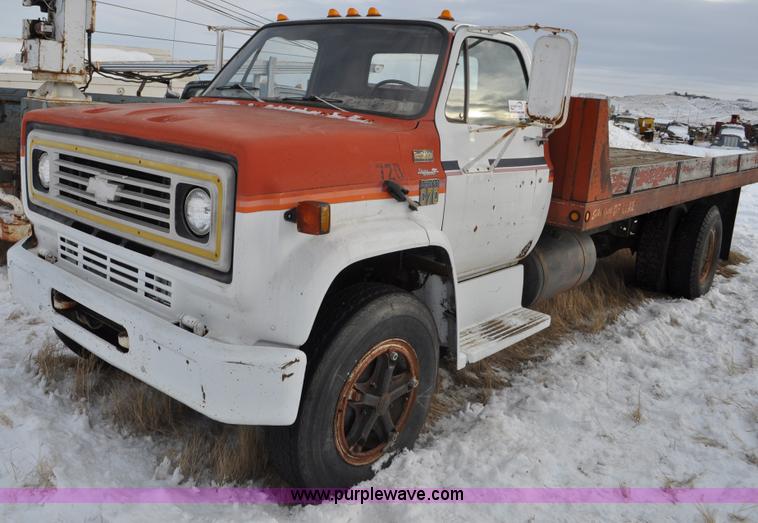 image for item C3324 1979 Chevrolet Scottsdale C70 flatbed truck