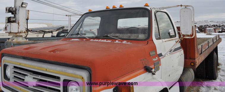 image for item C3324 1979 Chevrolet Scottsdale C70 flatbed truck
