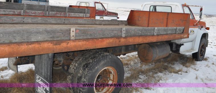 image for item C3324 1979 Chevrolet Scottsdale C70 flatbed truck