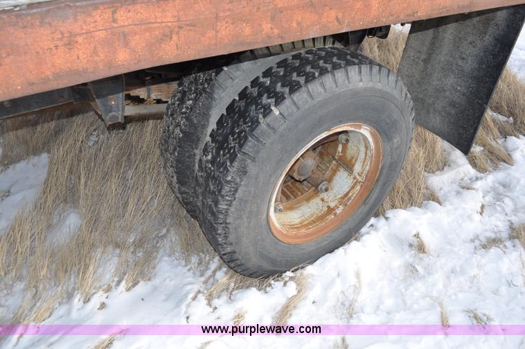 image for item C3324 1979 Chevrolet Scottsdale C70 flatbed truck