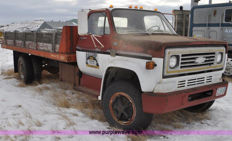 image for item C3325 1979 Chevrolet C65 Custom Deluxe flatbed truck