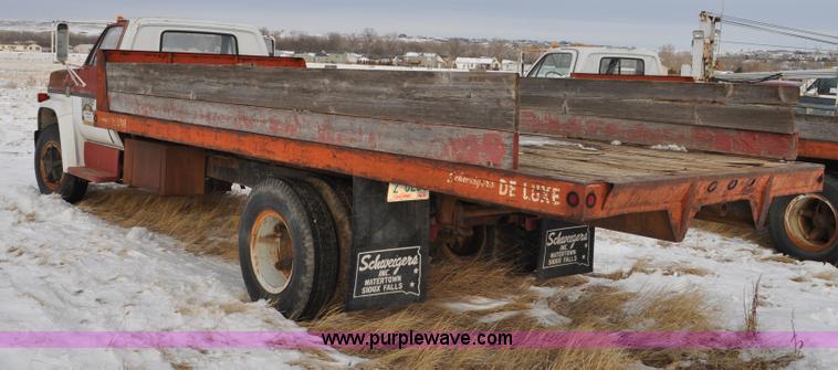 image for item C3325 1979 Chevrolet C65 Custom Deluxe flatbed truck