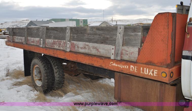 image for item C3325 1979 Chevrolet C65 Custom Deluxe flatbed truck