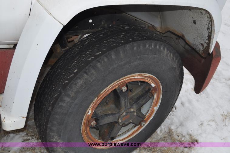 image for item C3325 1979 Chevrolet C65 Custom Deluxe flatbed truck