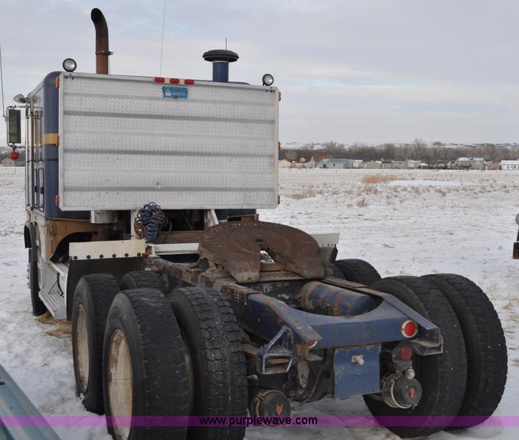 image for item C3327 1977 White Freightliner semi truck