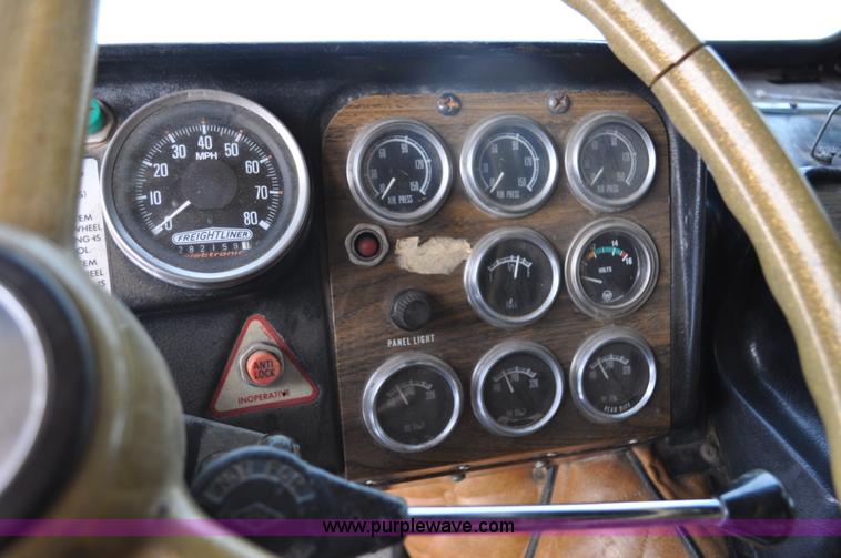 image for item C3327 1977 White Freightliner semi truck