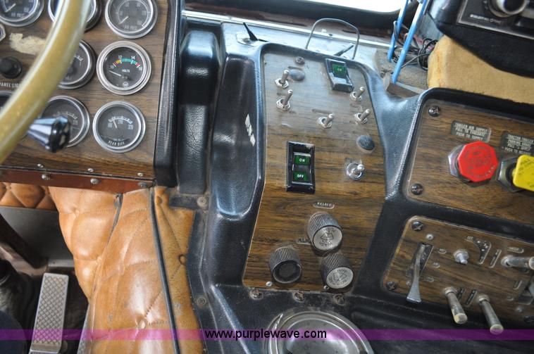 image for item C3327 1977 White Freightliner semi truck