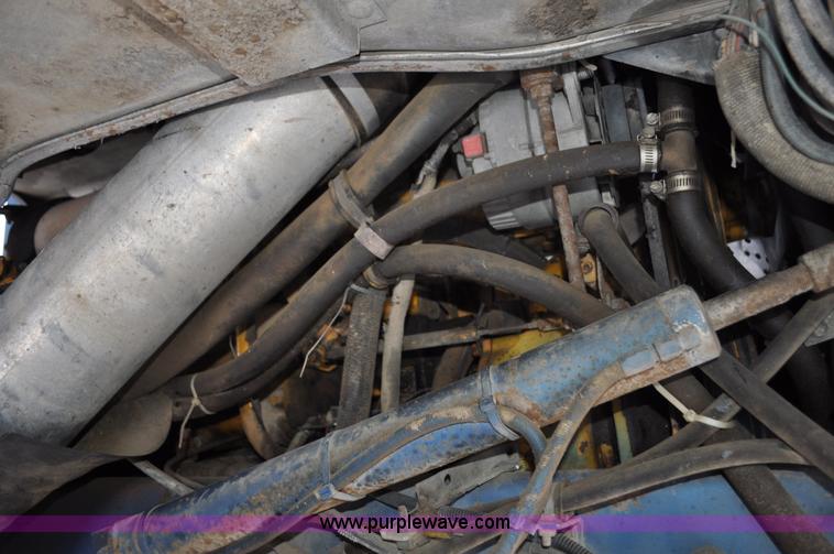 image for item C3327 1977 White Freightliner semi truck