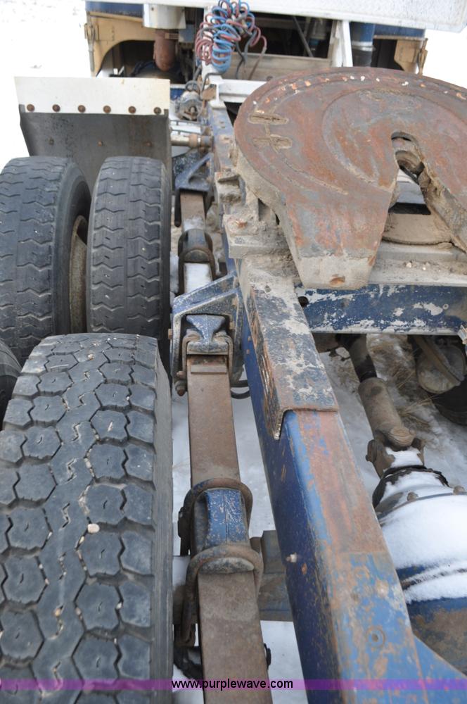 image for item C3327 1977 White Freightliner semi truck