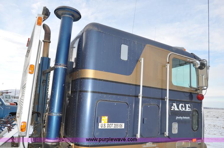 image for item C3327 1977 White Freightliner semi truck