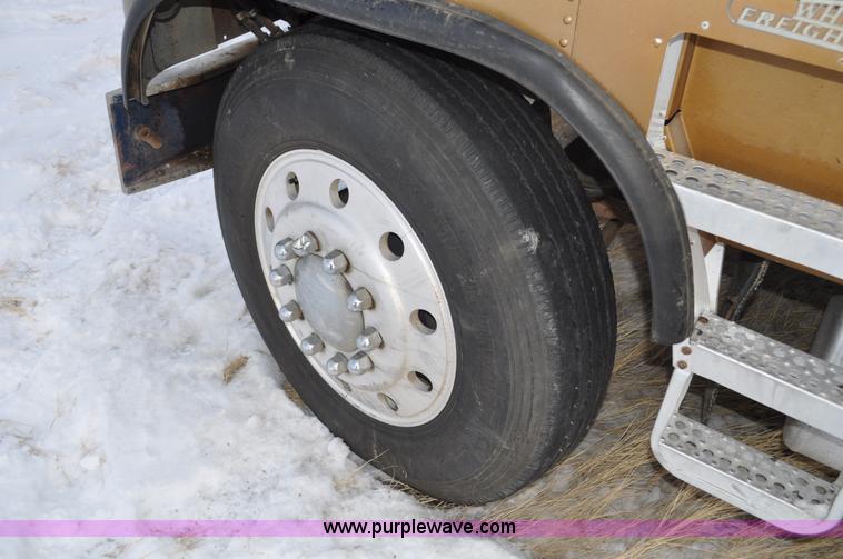 image for item C3327 1977 White Freightliner semi truck