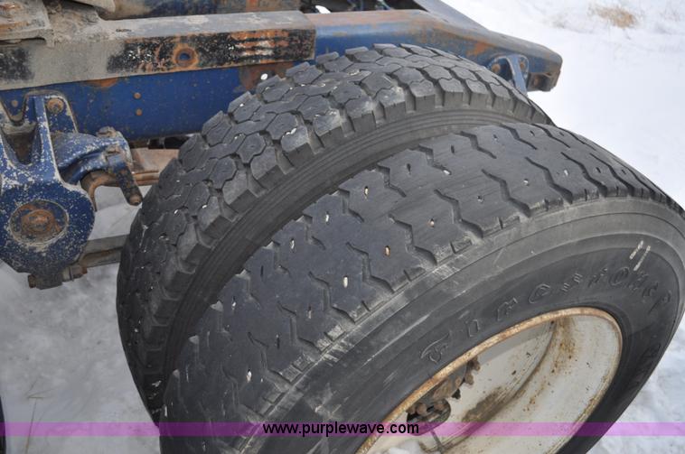 image for item C3327 1977 White Freightliner semi truck