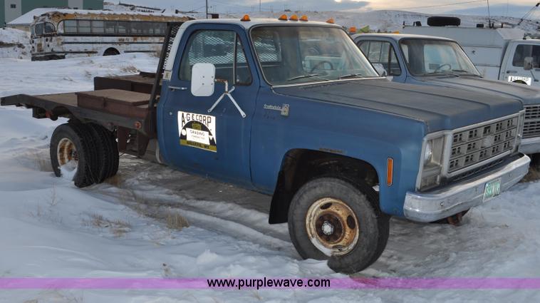 image for item C3328 1979 Chevrolet Scottsdale C30 flatbed truck