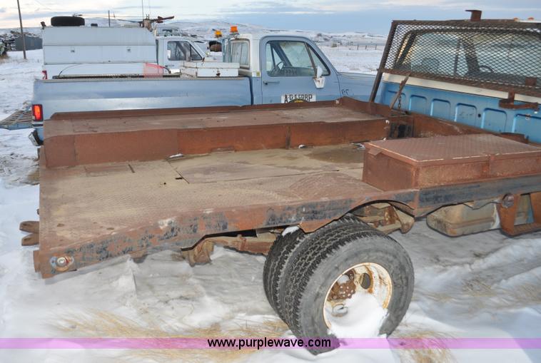 image for item C3328 1979 Chevrolet Scottsdale C30 flatbed truck