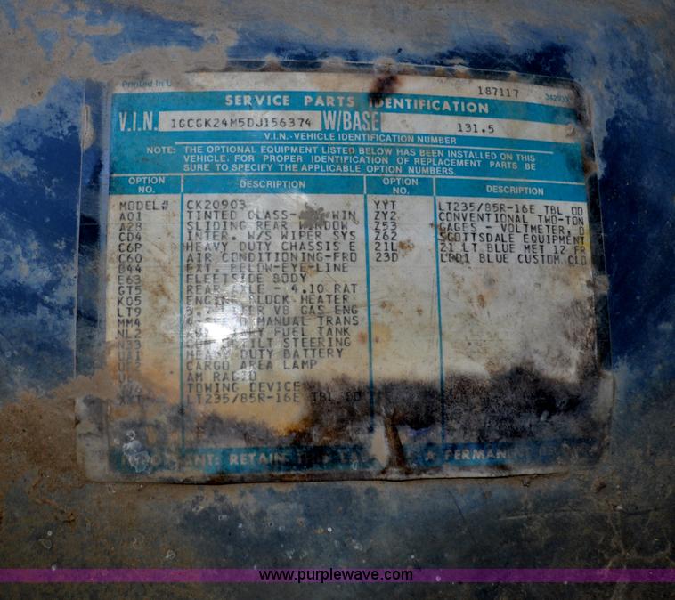 image for item C3329 1983 Chevrolet Scottsdale C20 pickup truck