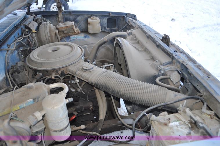 image for item C3329 1983 Chevrolet Scottsdale C20 pickup truck