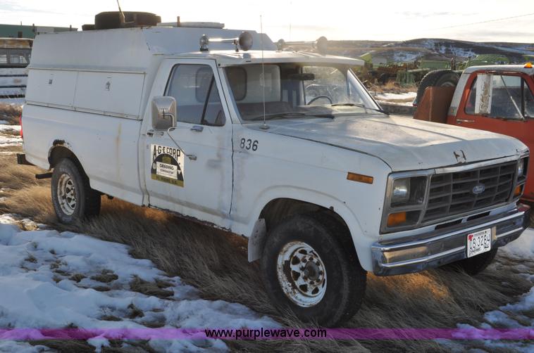 image for item C3330 1982 Ford F250 utility bed truck