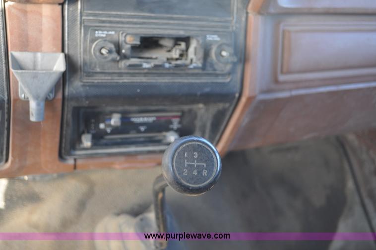 image for item C3330 1982 Ford F250 utility bed truck