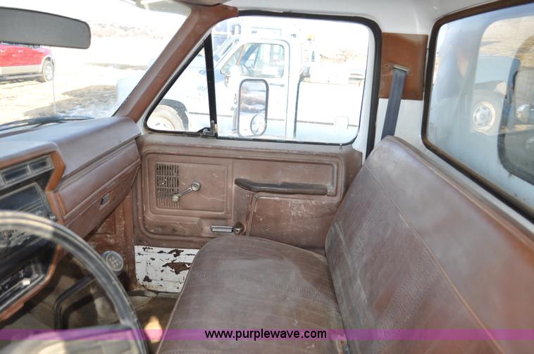 image for item C3330 1982 Ford F250 utility bed truck