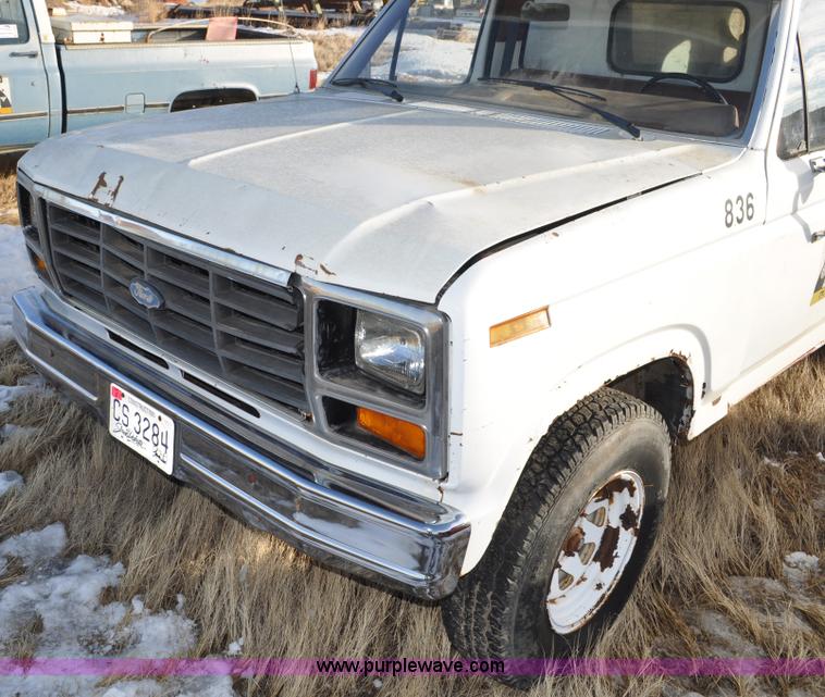 image for item C3330 1982 Ford F250 utility bed truck