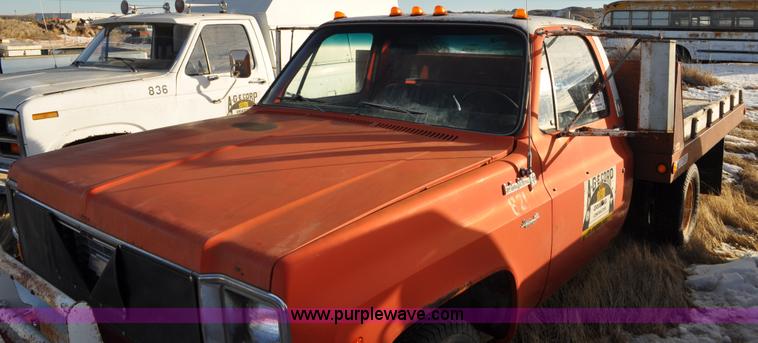 image for item C3331 1973 Chevrolet C30 Custom Deluxe flatbed truck