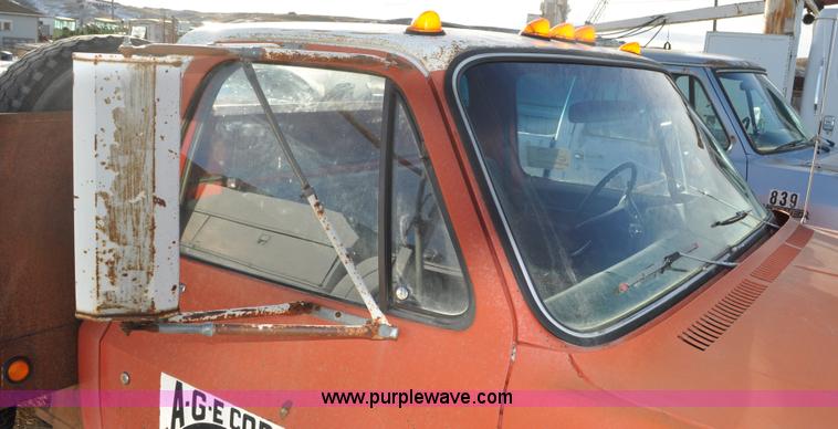 image for item C3331 1973 Chevrolet C30 Custom Deluxe flatbed truck