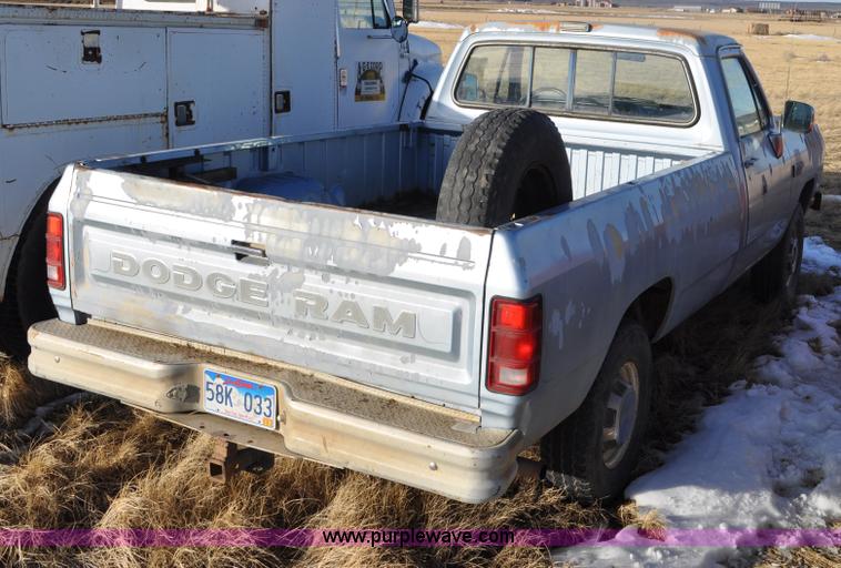 image for item C3332 1989 Dodge W250 pickup truck